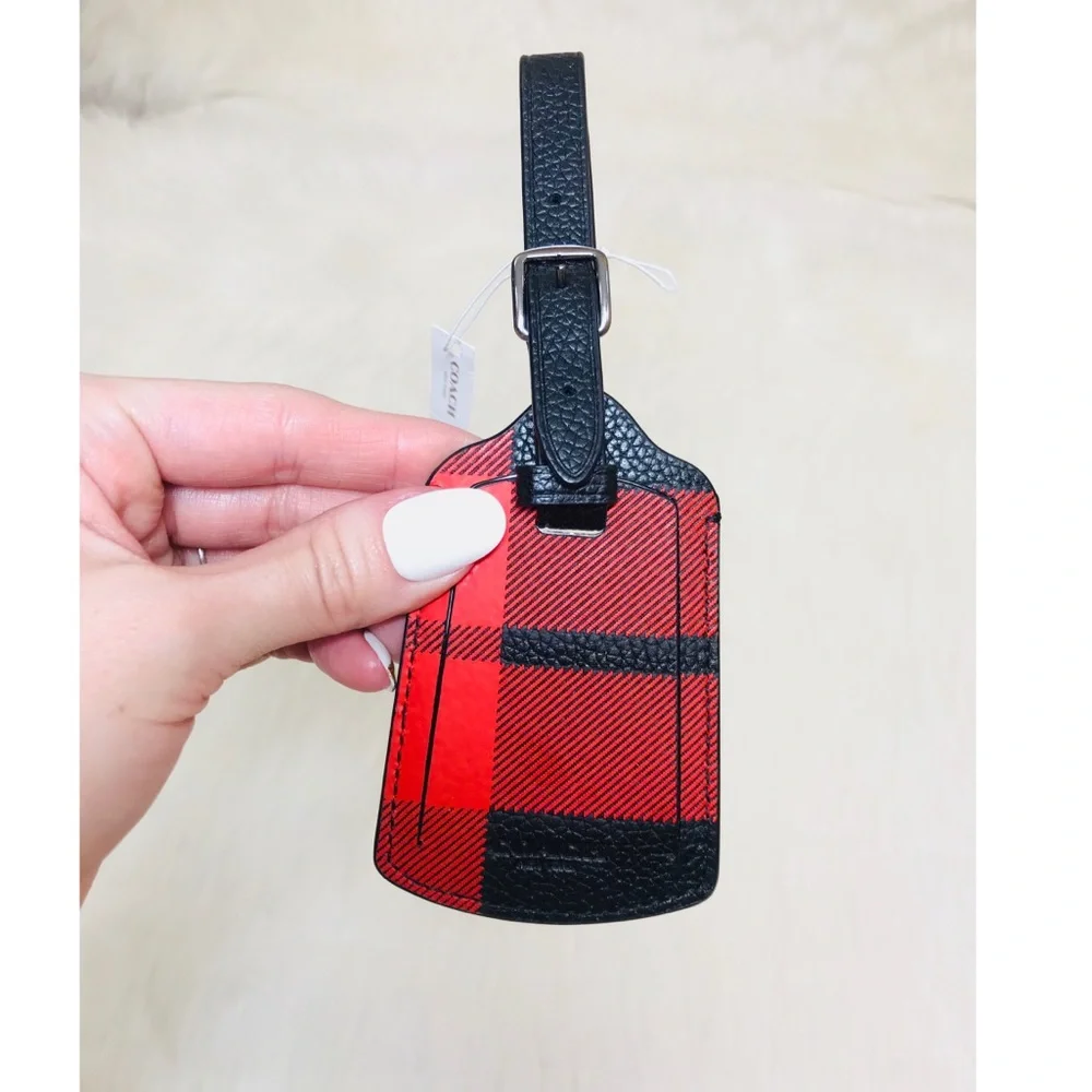 COACH LUXURY TAG